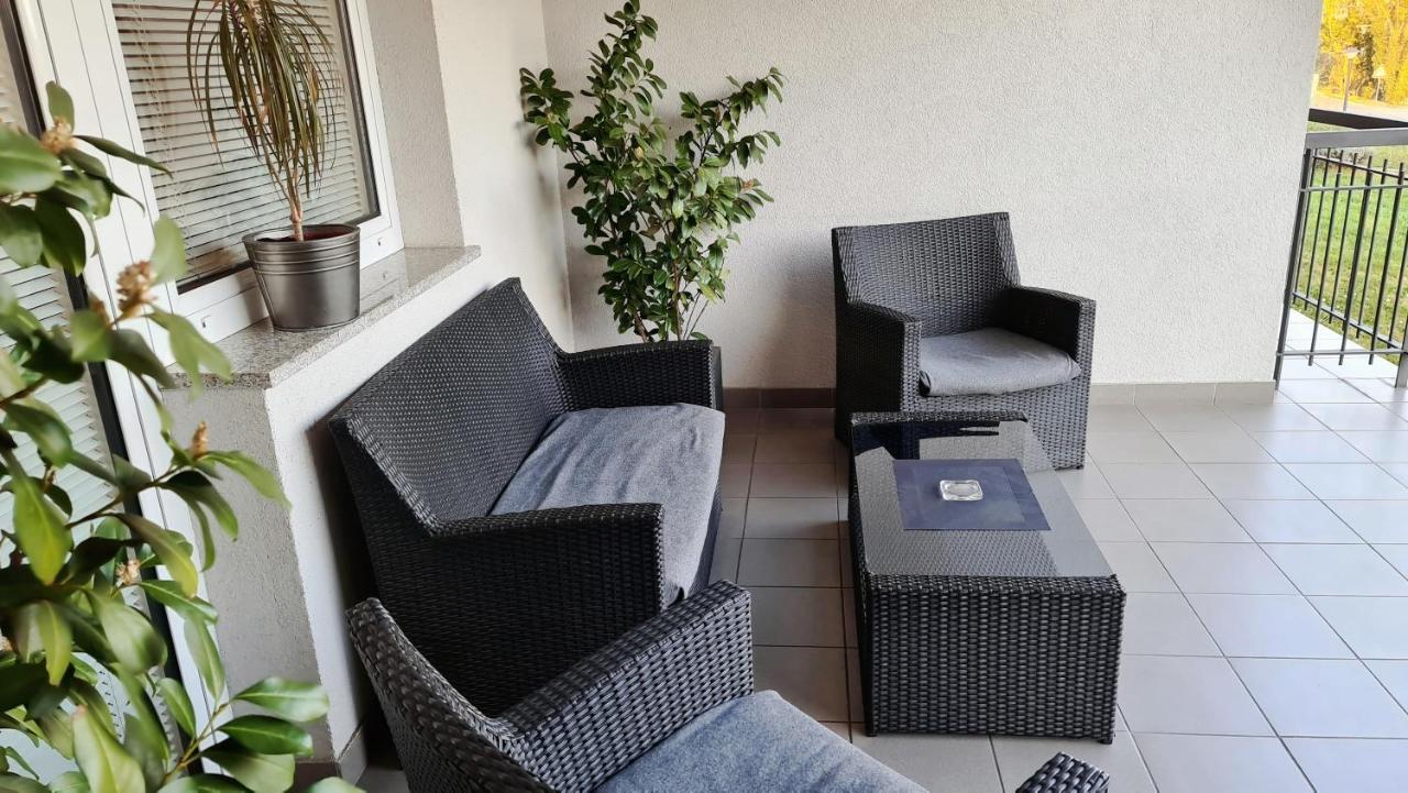 Apartmani Sanja Крапинске-Топлице Экстерьер фото